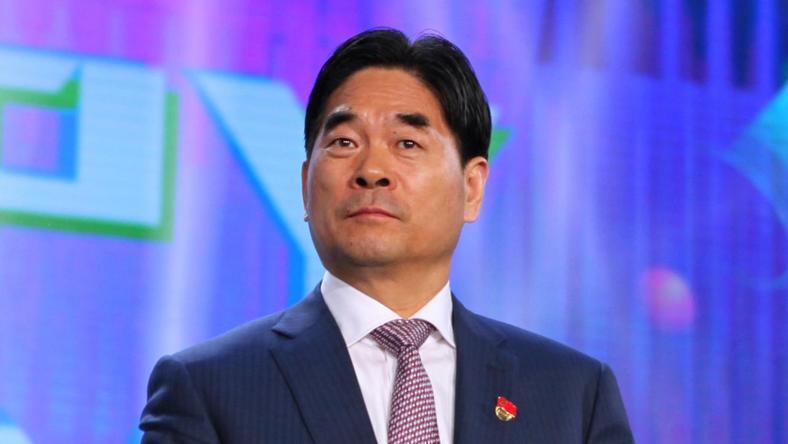 【虎嗅早报】王振华被批捕;安邦保险大厦更换牌匾,大家保险集团今日挂牌